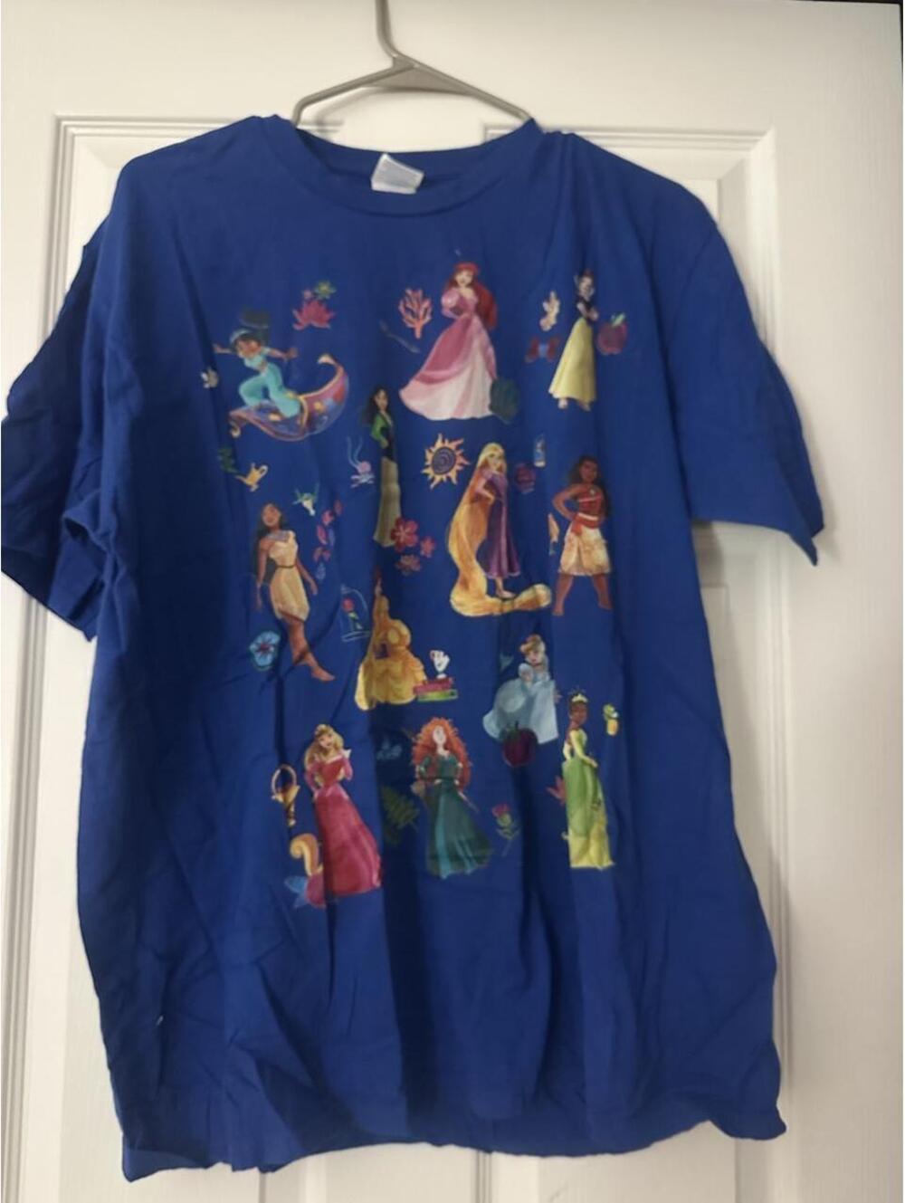 Disney Women's Blue and Multi Tshirt